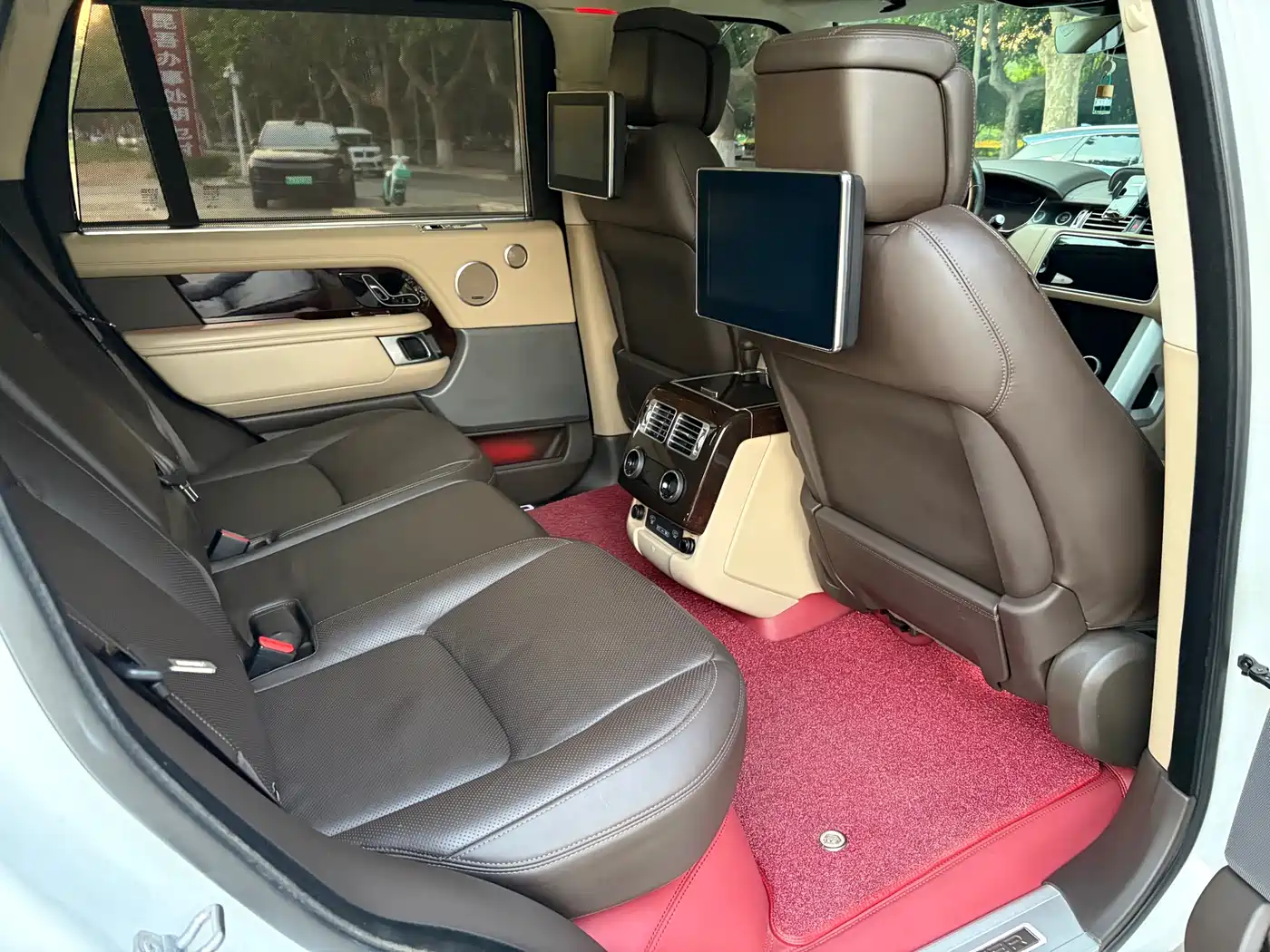 LAND ROVER RANGE ROVER