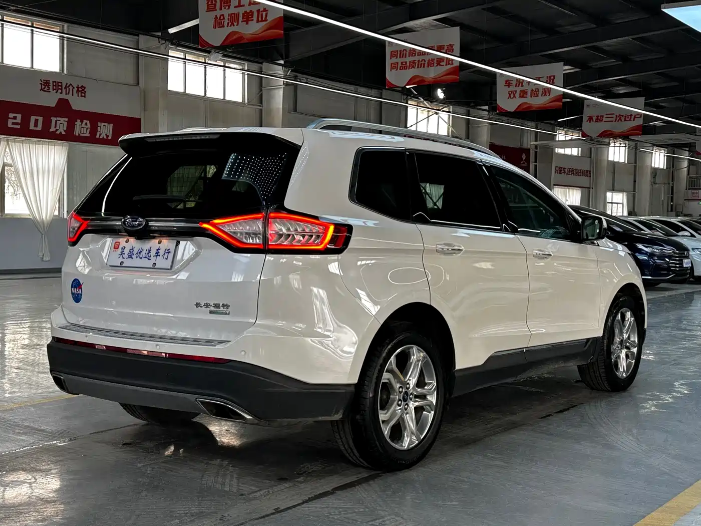 Ford Edge 2016 2016 EcoBoost 245 4WD Luxury 7-Seater