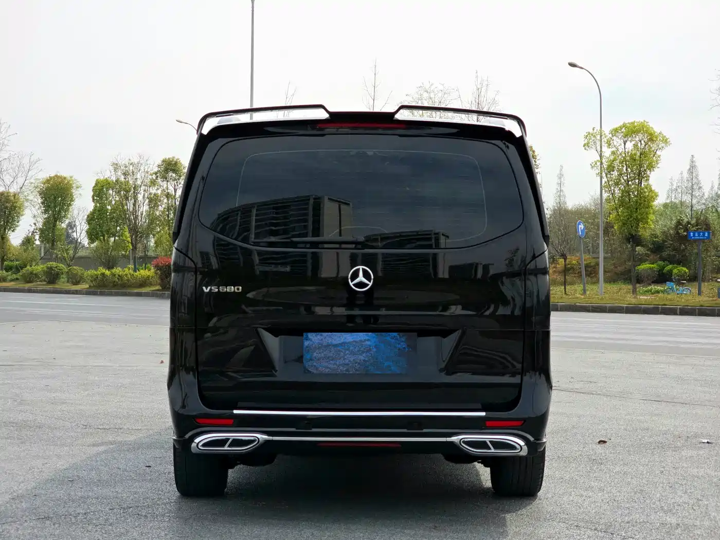 Mercedes-Benz Vito 2024 2.0T Business 7-Seater фото 6