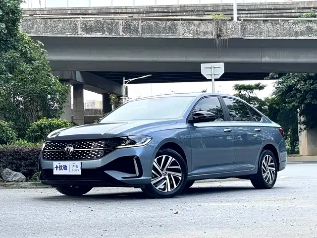 Volkswagen Lavida 2023 280TSI DSG Starlight Comfort Edition — фото 1