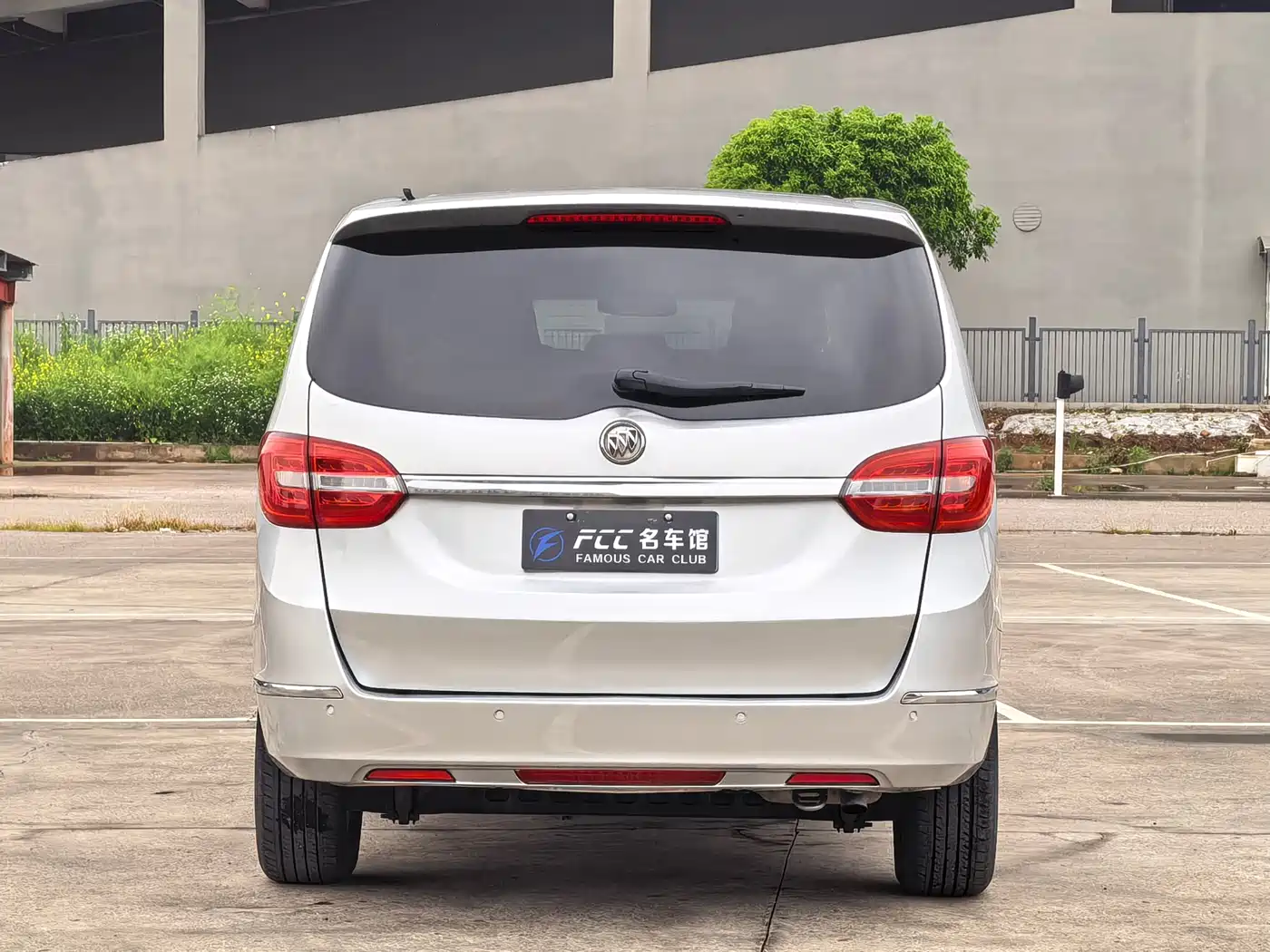 Buick GL8 2017 25S Comfort China V фото 3