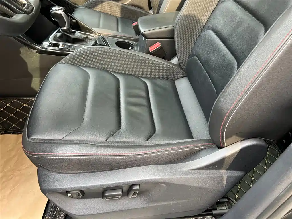 Volkswagen Tayron 2019 330TSI 2WD Luxury China V фото 10