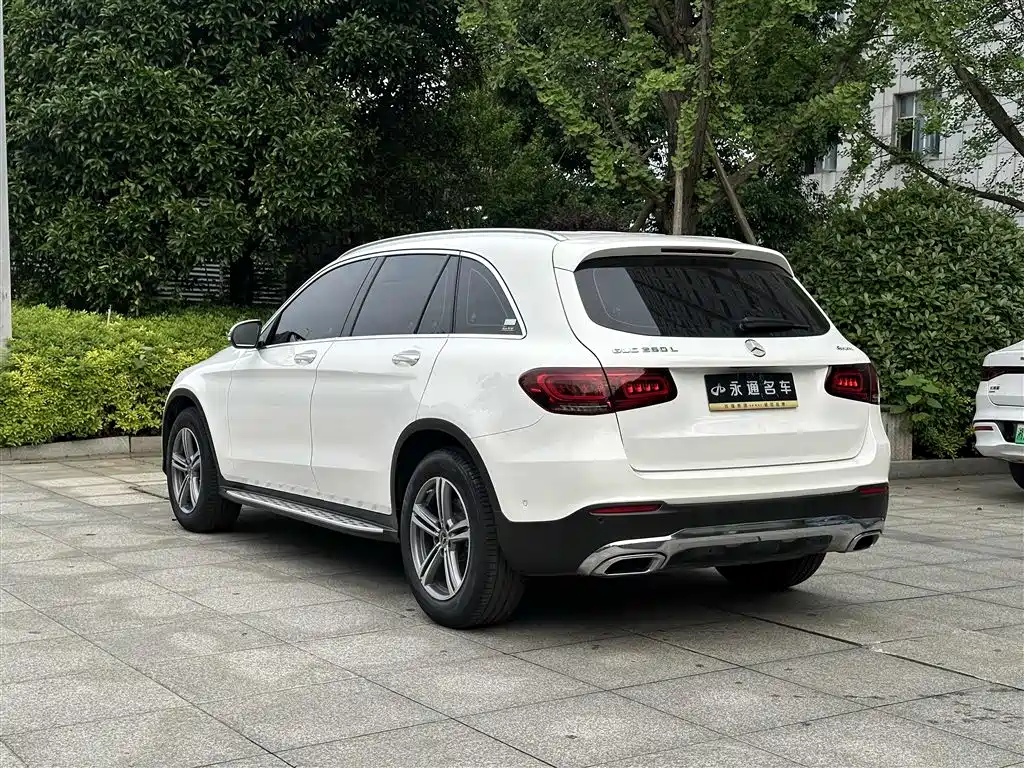 Mercedes-Benz GLC 2021 GLC 260 L 4MATIC Sporty фото 14