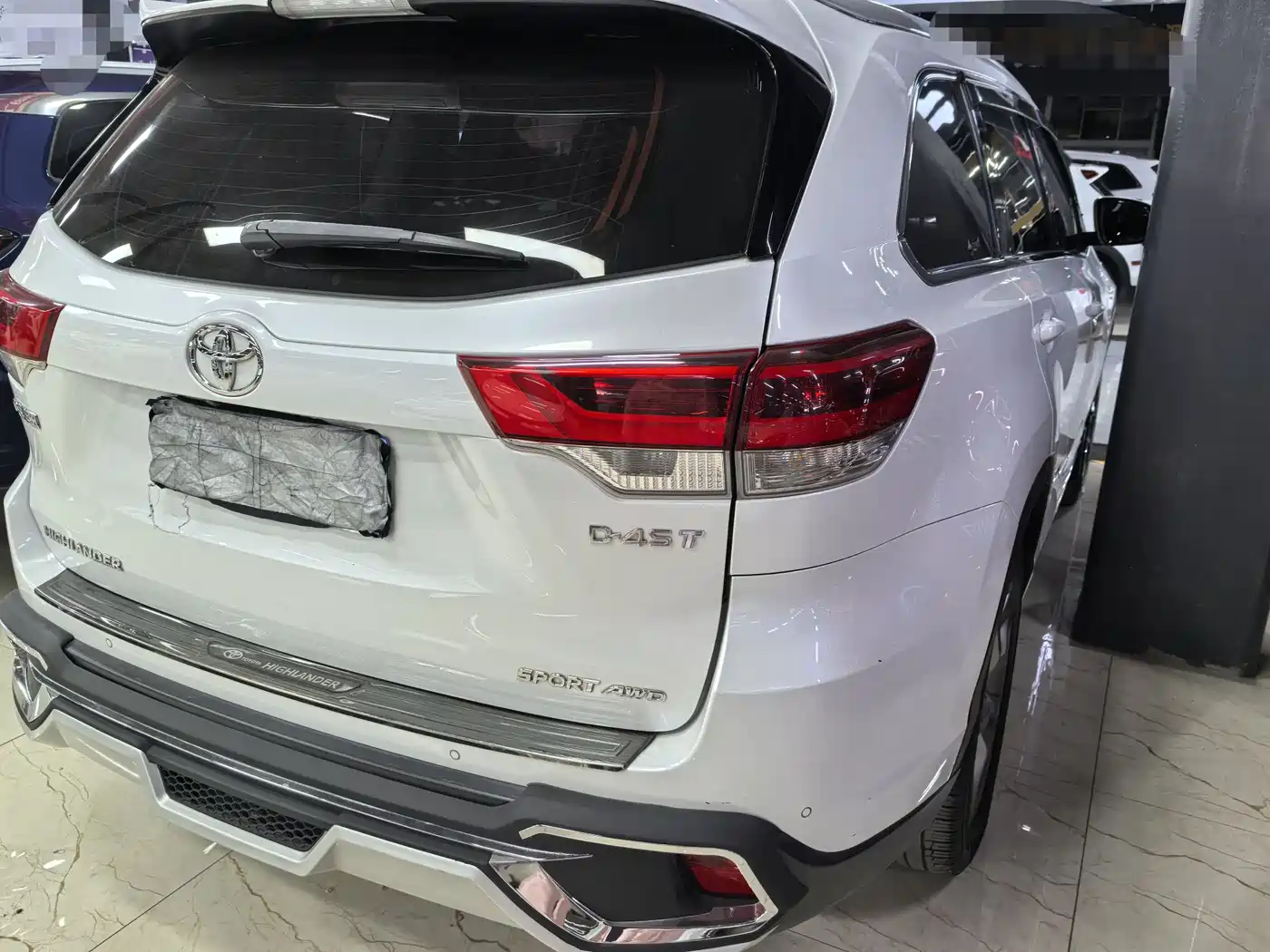 Toyota Highlander 2018 2.0T 4WD Luxury 7-seater China VI фото 6
