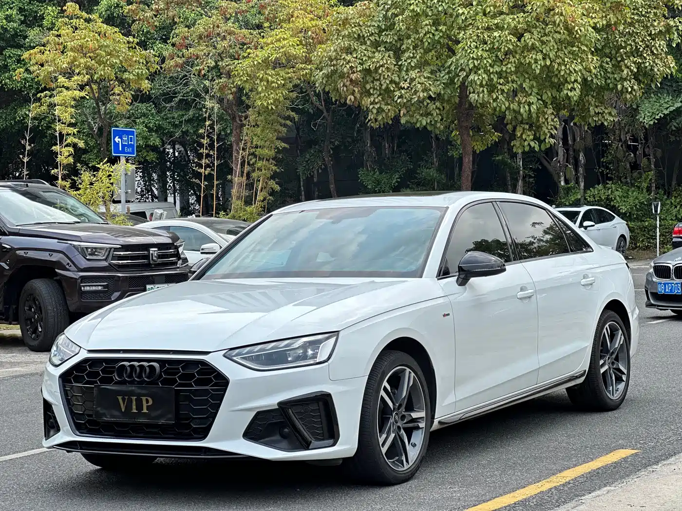 Audi A4L 2022 40 TFSI Luxury Dynamic