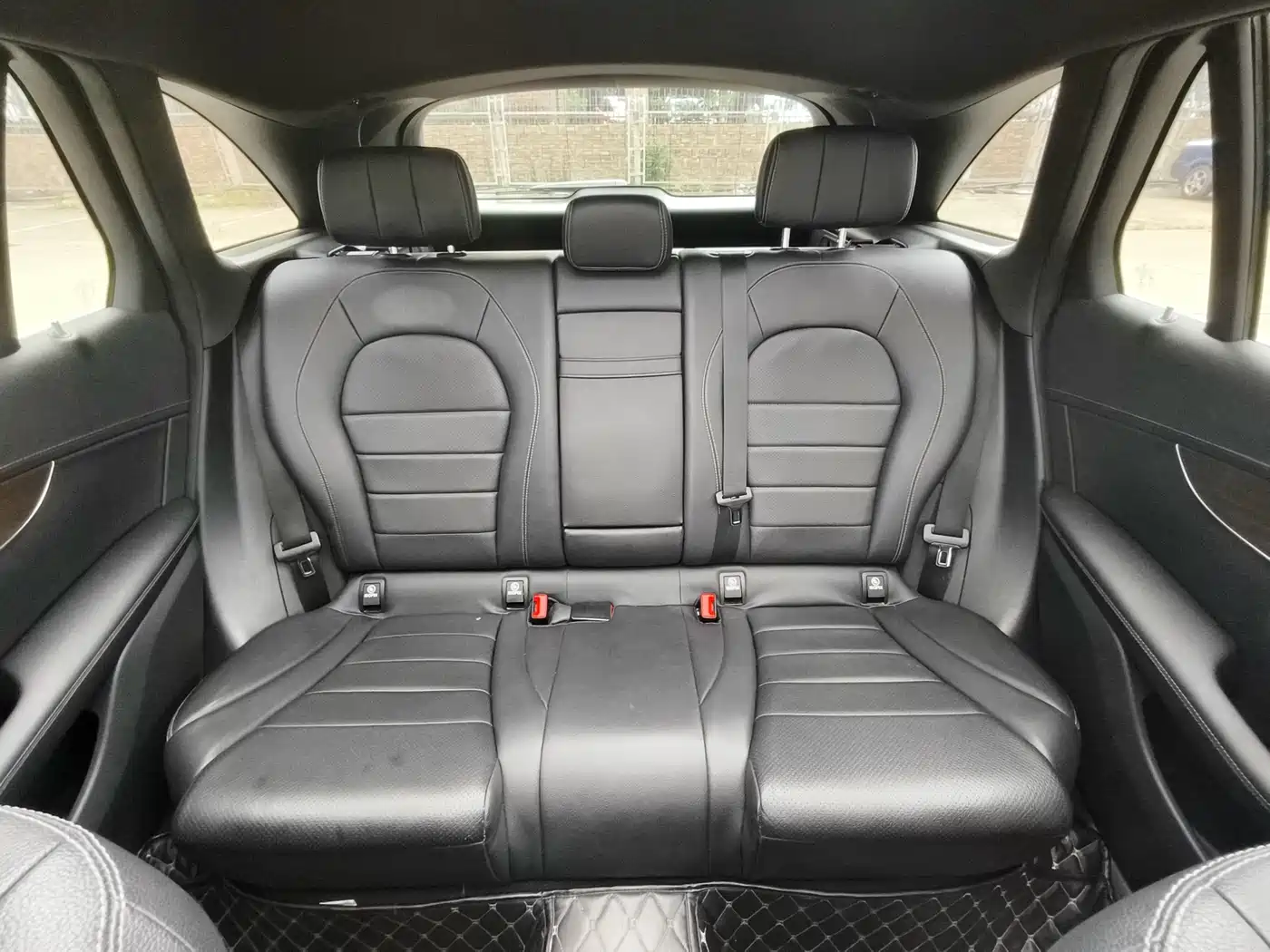 Mercedes-Benz GLC 2021 GLC 260 L 4MATIC Luxury фото 8
