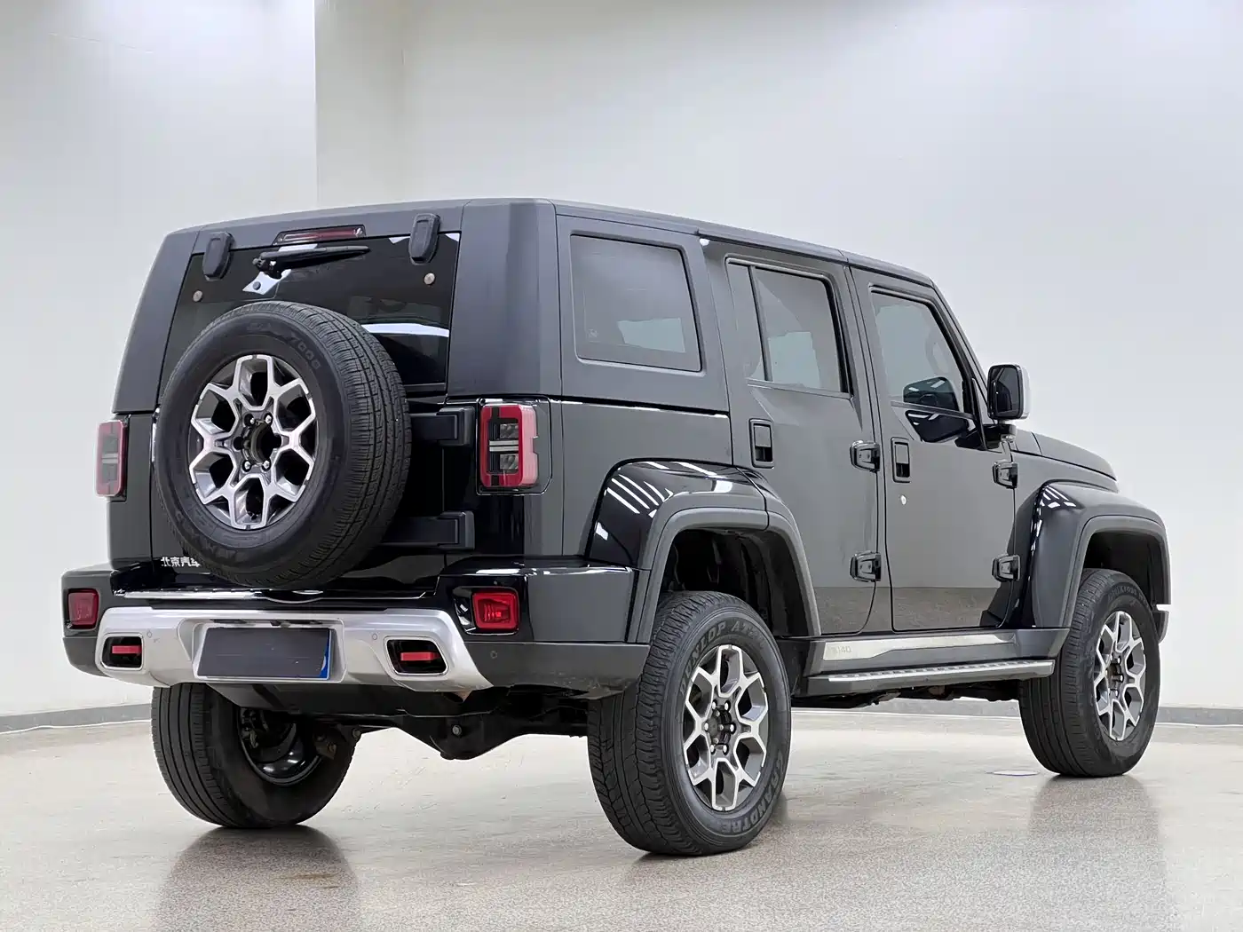 BAIC ORV Beijing Offroad BJ40 2019 PLUS 2.3T Automatic 4WD Luxury Edition China VI фото 4