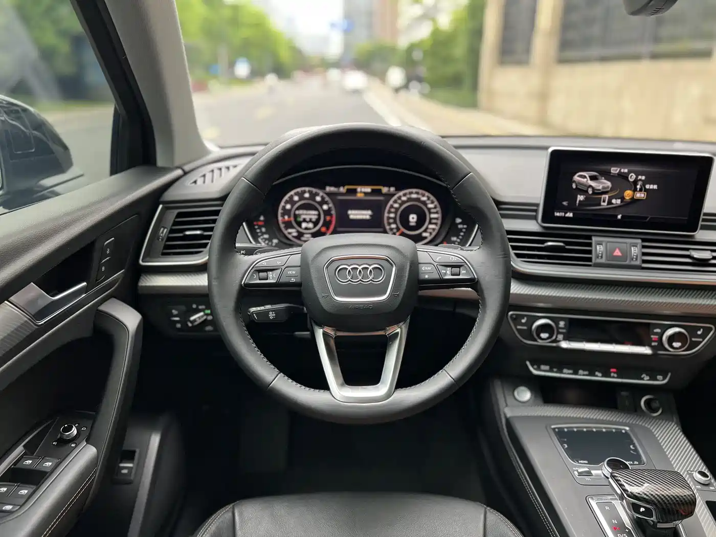 Audi Q5L 2020 45 TFSI Exclusive Fashion фото 9