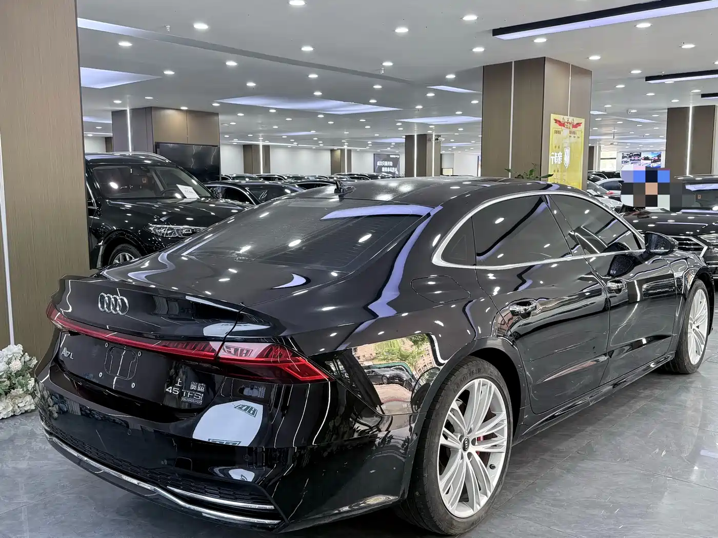 Audi A7L 2024 45 TFSI quattro Premium Luxury фото 7