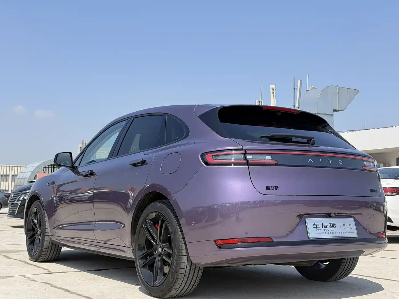 AITO Wenjie AITO M5 2025 Extended Range Ultra AWD фото 7