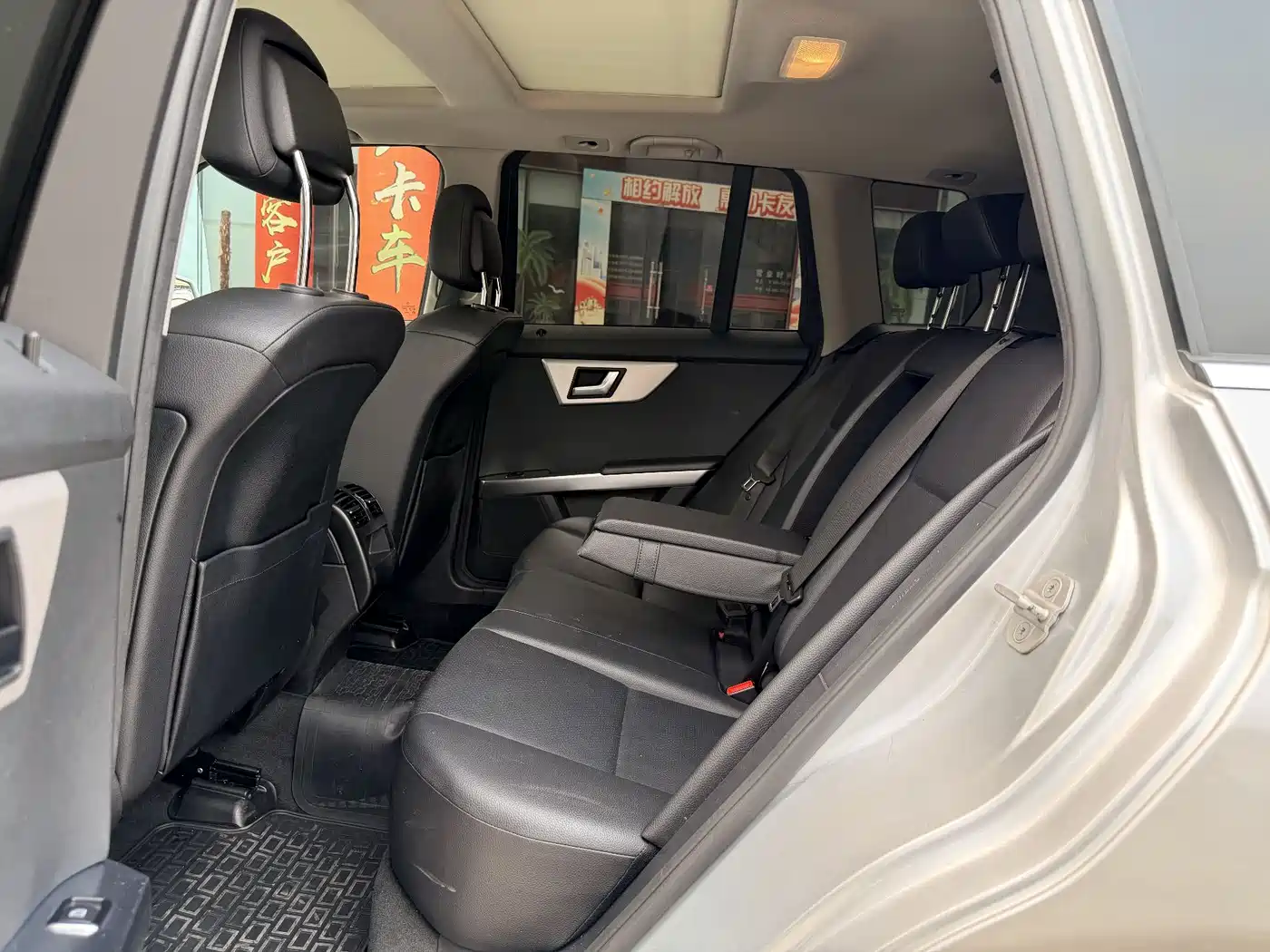 Mercedes-Benz GLK-Class 2013 GLK 300 4MATIC Dynamic Sunroof фото 12
