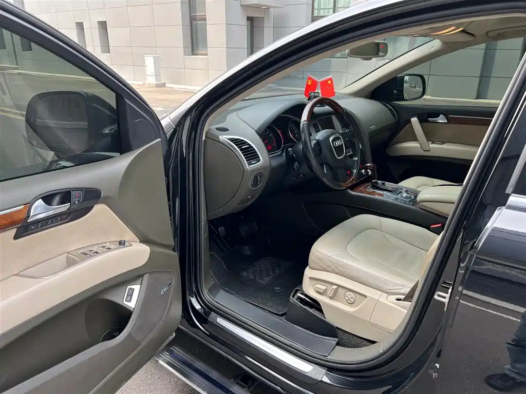 Audi Q7 2007 3.6 FSI quattro Luxury фото 6