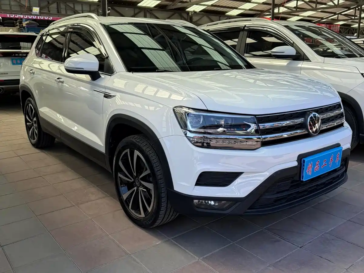 Volkswagen Tharu 2022 280TSI FWD Luxury Edition фото 2