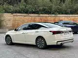 Фото 4 - Nissan Teana