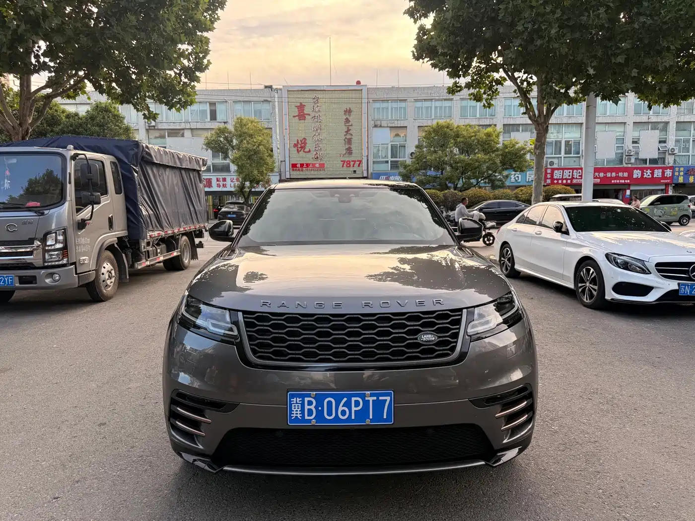 Land Rover Range Rover Velar