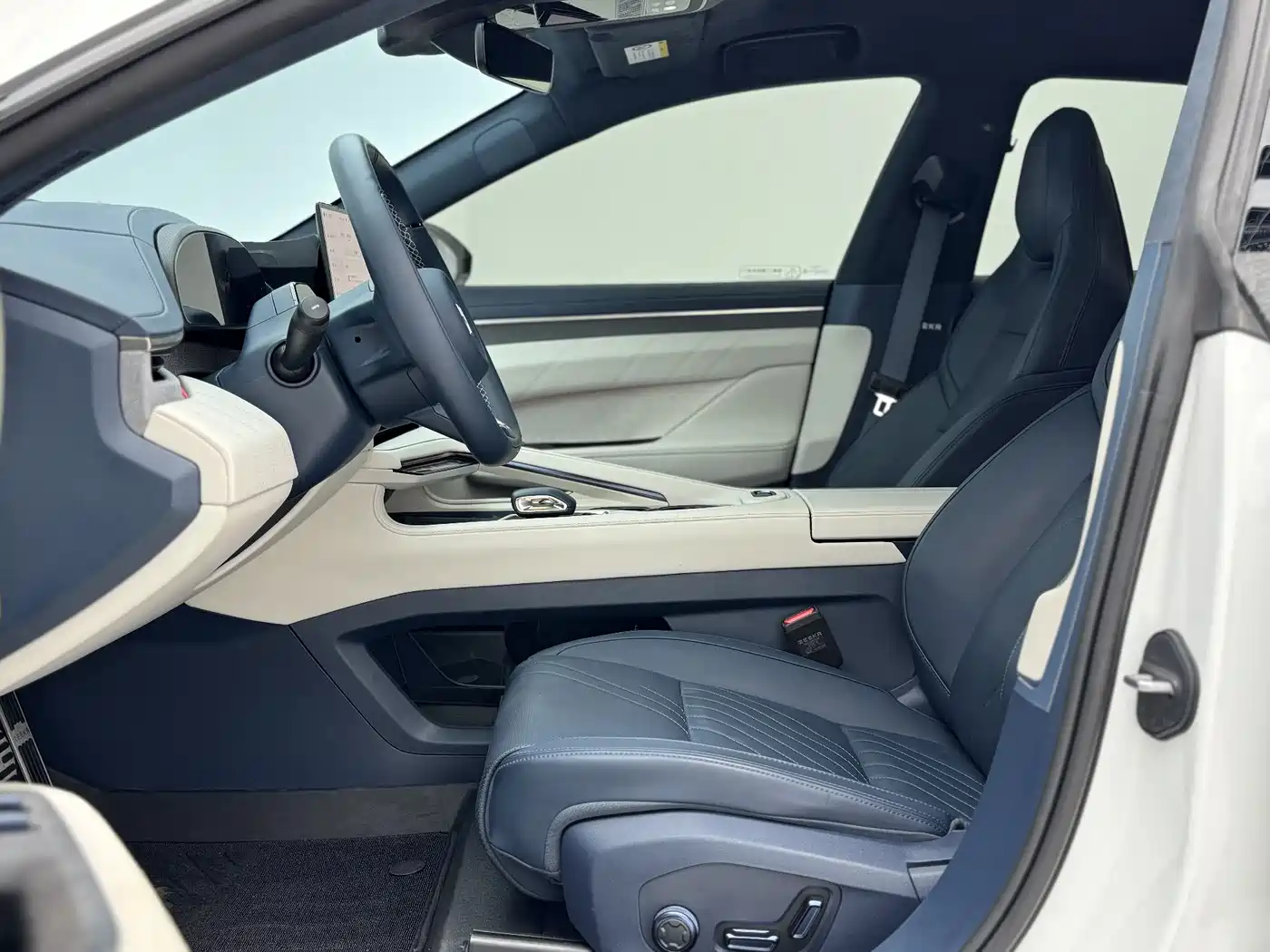 ZEEKR EXTREME KRYPTON 001