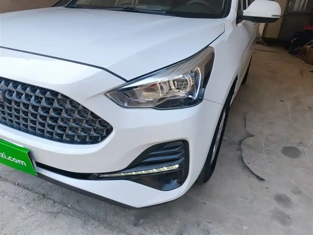 Haval M6 2019 1.5T DCT 2WD Value Edition (China VI) фото 24
