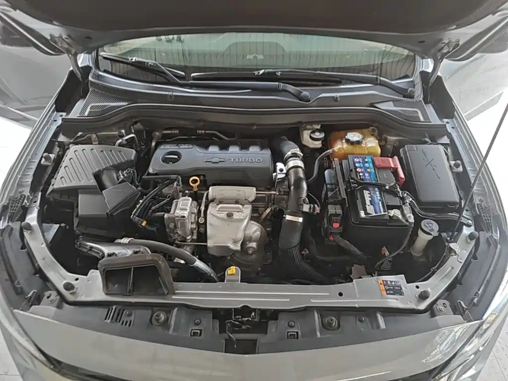 Chevrolet Monza 2019 2019 RS 330T Auto Smooth Edition China VI