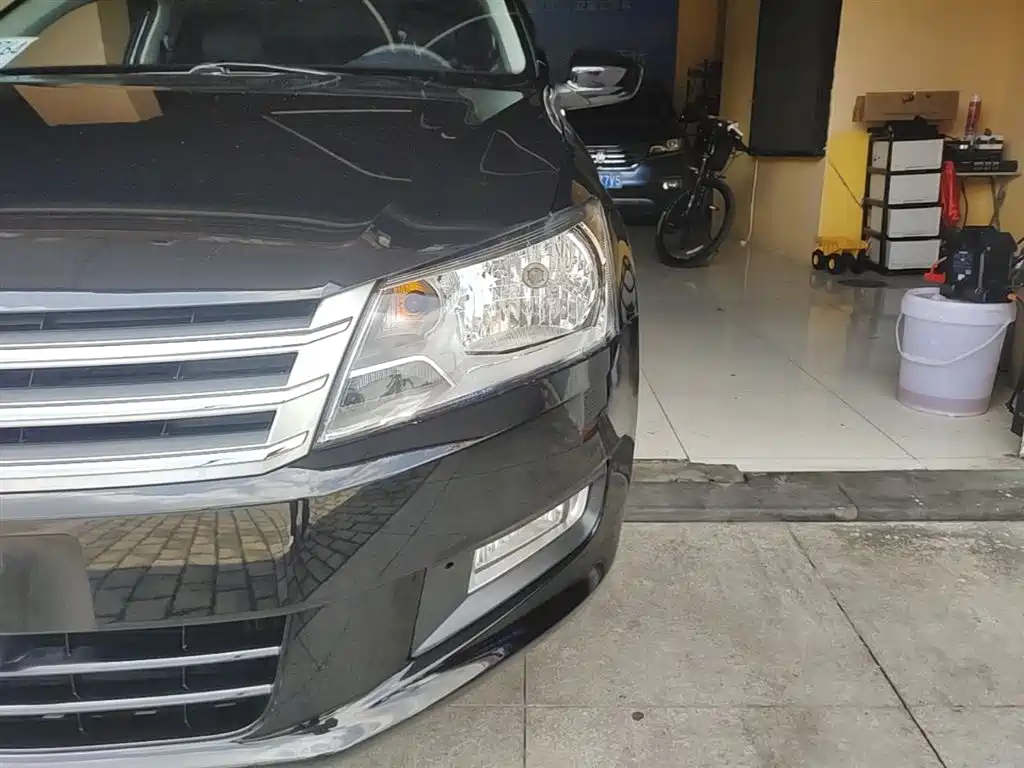 Volkswagen Santana 2013 1.6L Automatic Comfort Edition фото 24