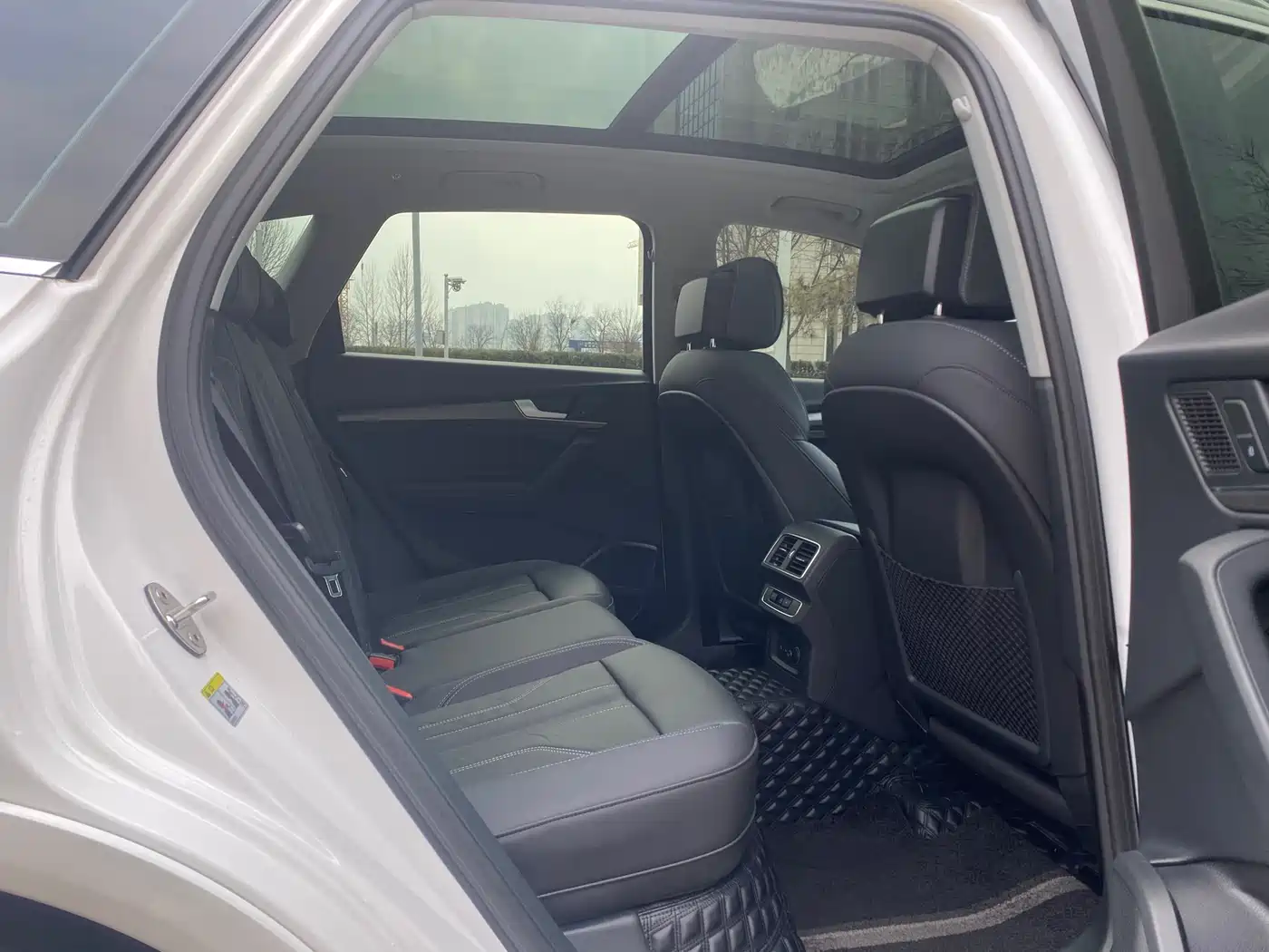 Audi Q5L 2022 45T Luxury Dynamic фото 10