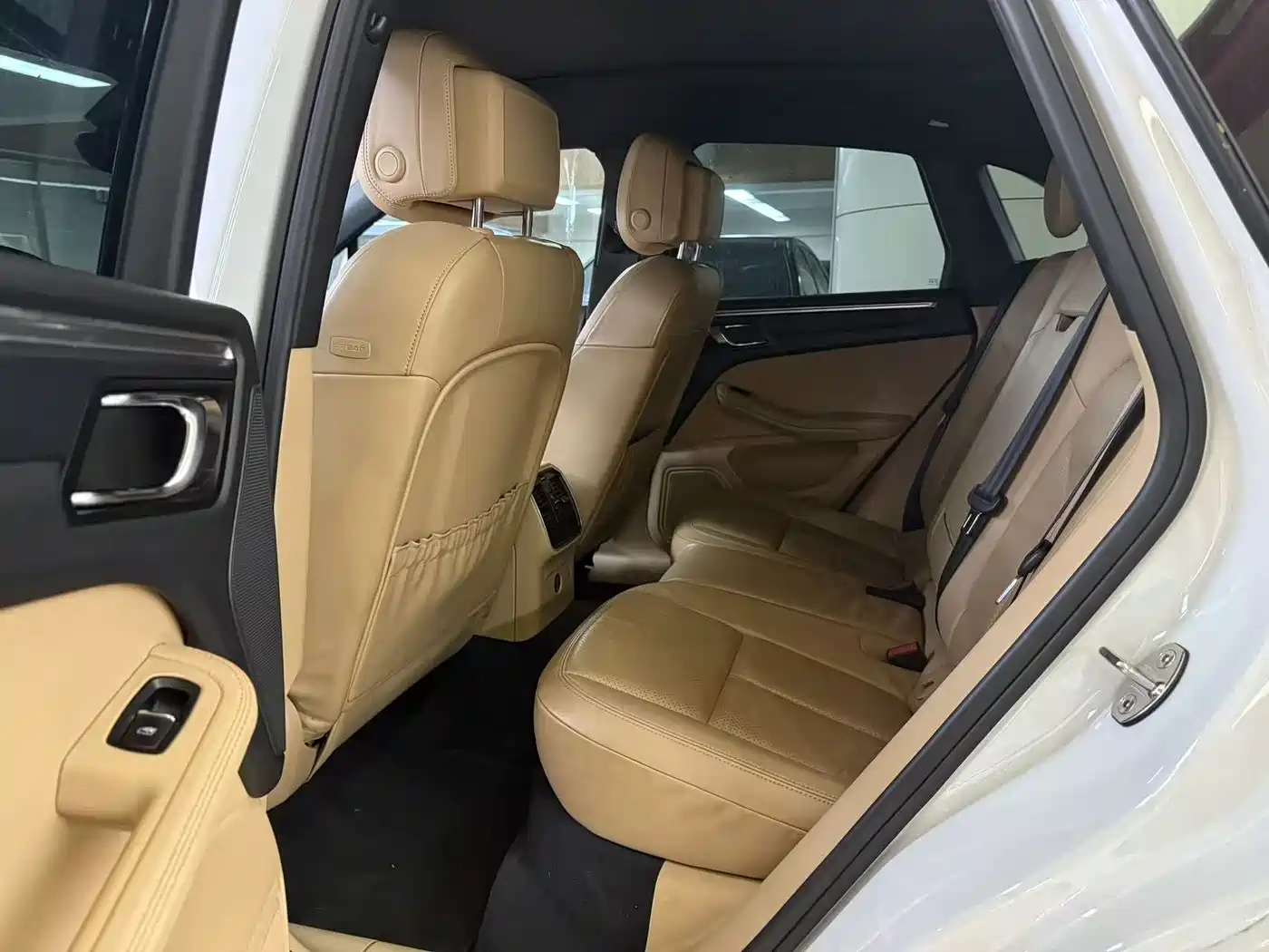 Porsche Macan 2017 Macan 2.0T фото 6
