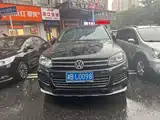 Фото 2 - Volkswagen Touareg