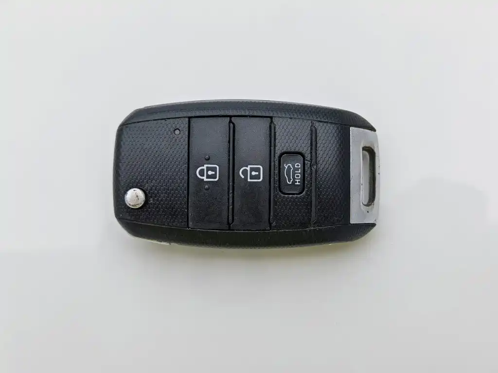 Kia K2 2017 2017 Sedan 1.4L MT GLS