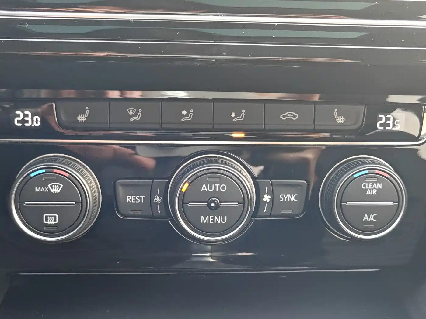 Volkswagen Magotan 2019 330TSI DSG Luxury China V фото 26