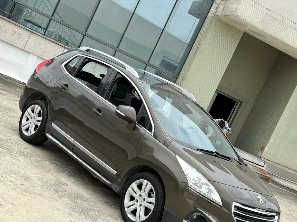 Peugeot 3008 2013 1.6THP Automatic Prestige Edition фото 3