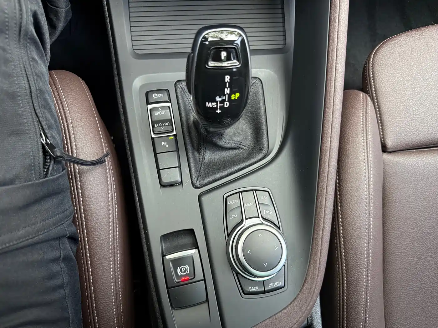 BMW X1 2022 sDrive25Li Leading фото 18