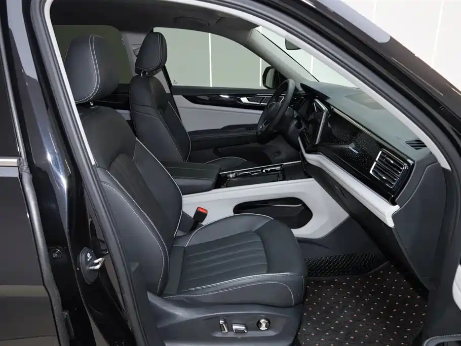 VOLKSWAGEN TOURANG