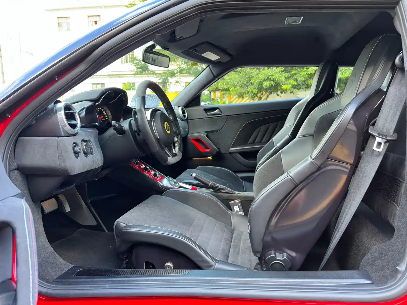 LOTUS SPORTS CAR EVORA