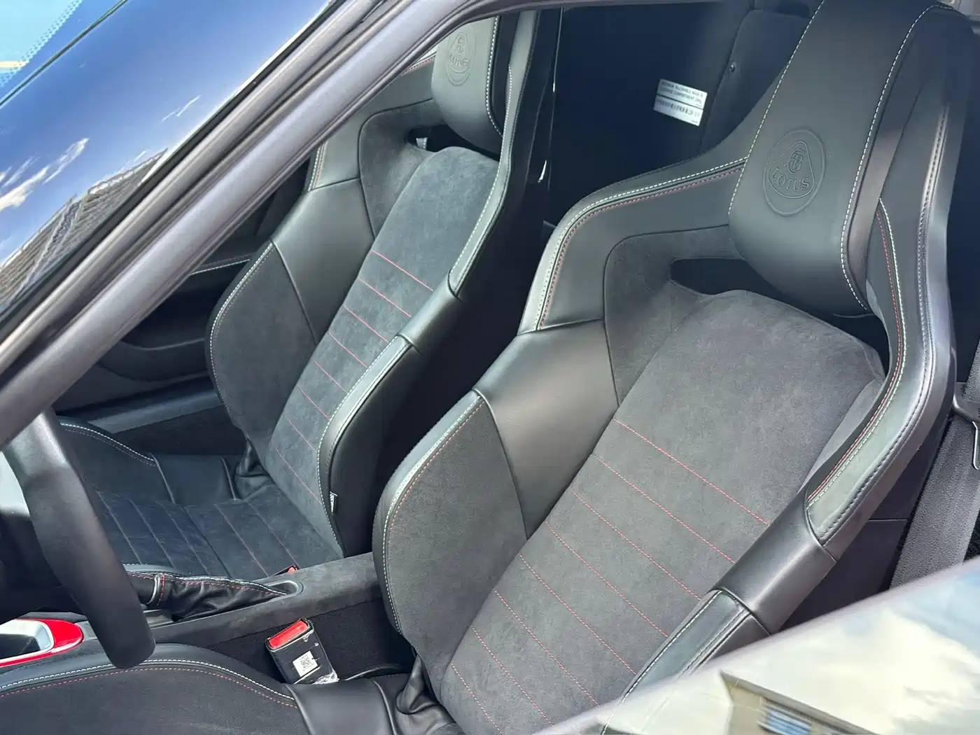 LOTUS SPORTS CAR EVORA