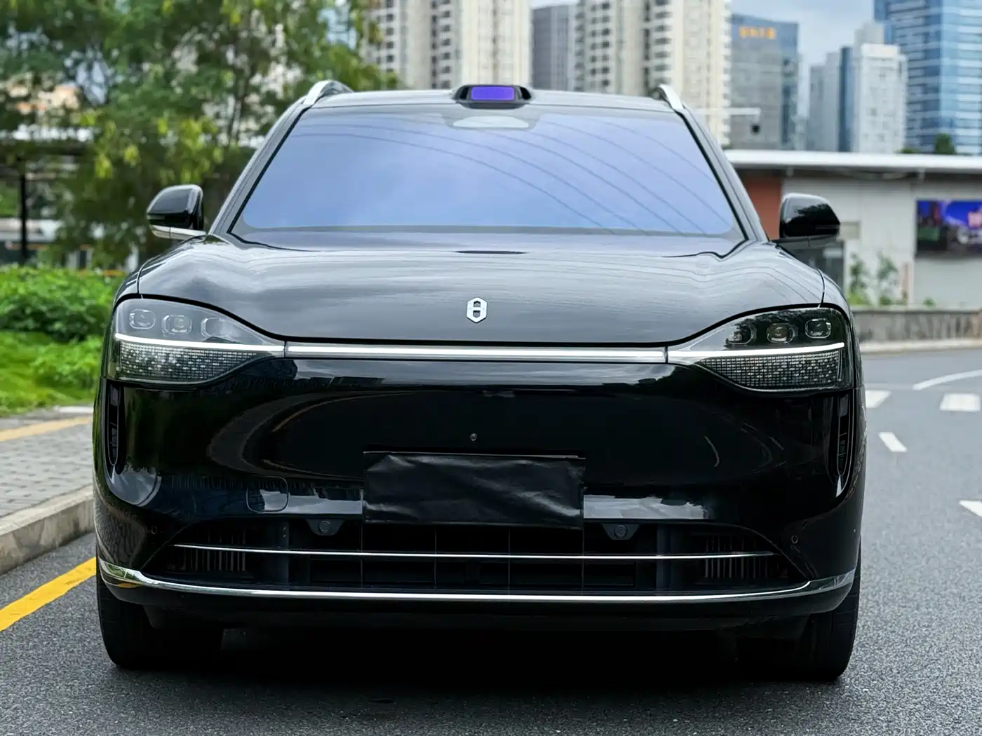 AITO Wenjie AITO M9 2024 Extended Range Ultra 42kWh 6-Seater фото 3