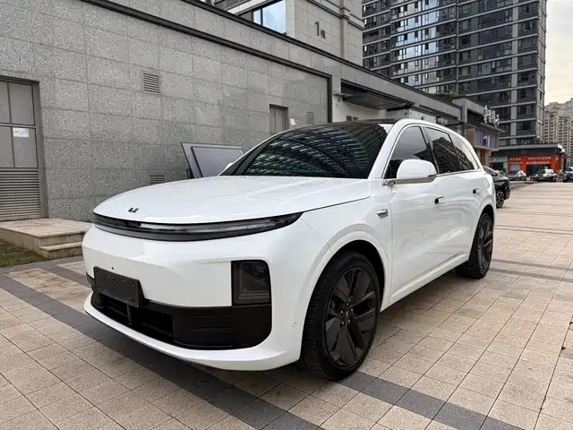 Li Auto L6 2024 Pro