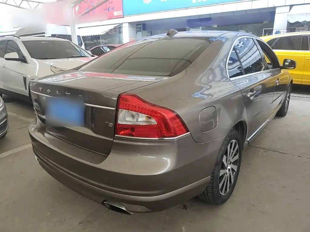 Volvo S80L 2015 2014 2.0T T5 Momentum