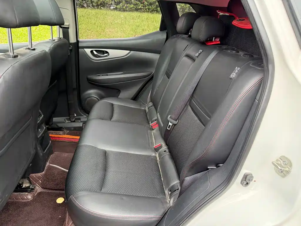 Photo 12 - Nissan Qashqai