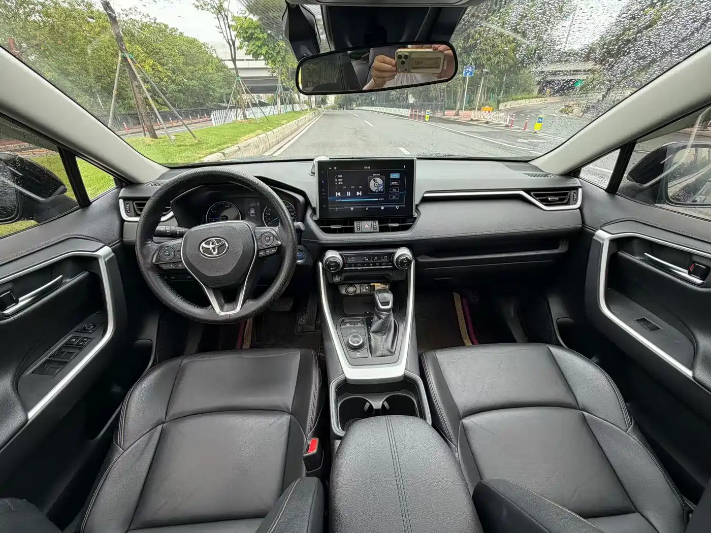 Photo 9 - Toyota Wildlander