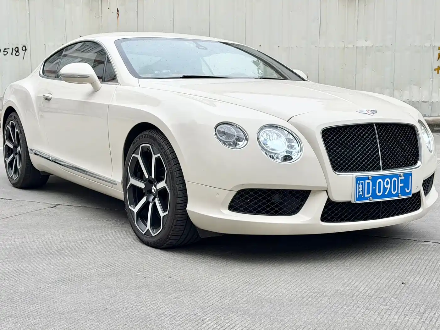 Bentley Continental 2013 2012 4.0T GT V8