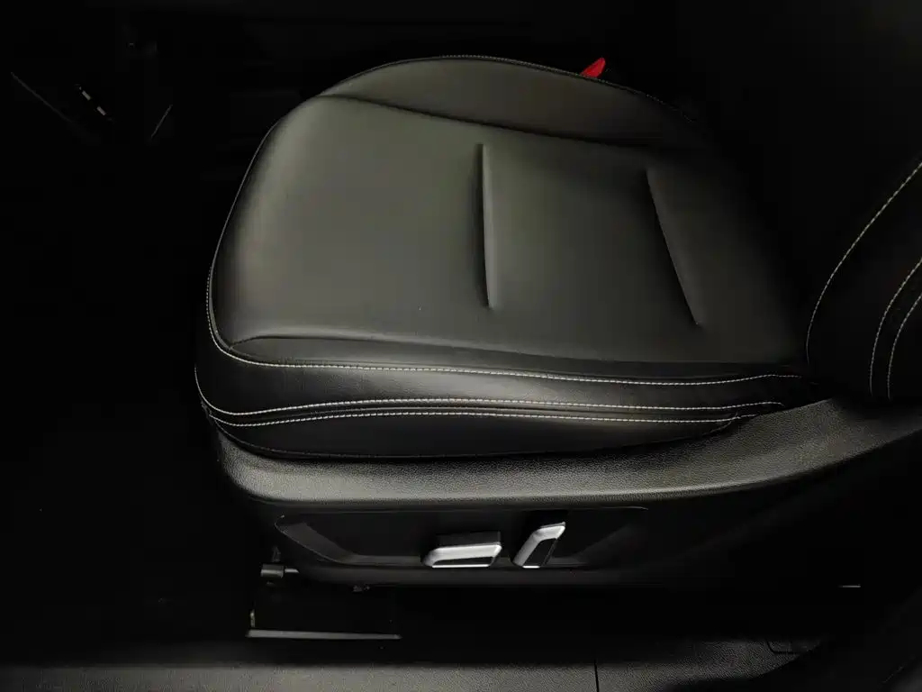 Haval First Love 2021 2021 1.5T Automatic Premium Edition