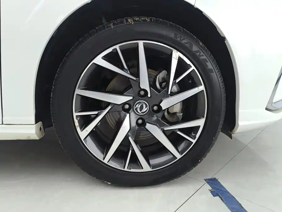 Dongfeng Aeolus Yixuan 2019 2020 230T Automatic Dazzle Edition