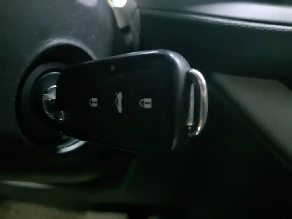 Photo 9 - Roewe 360