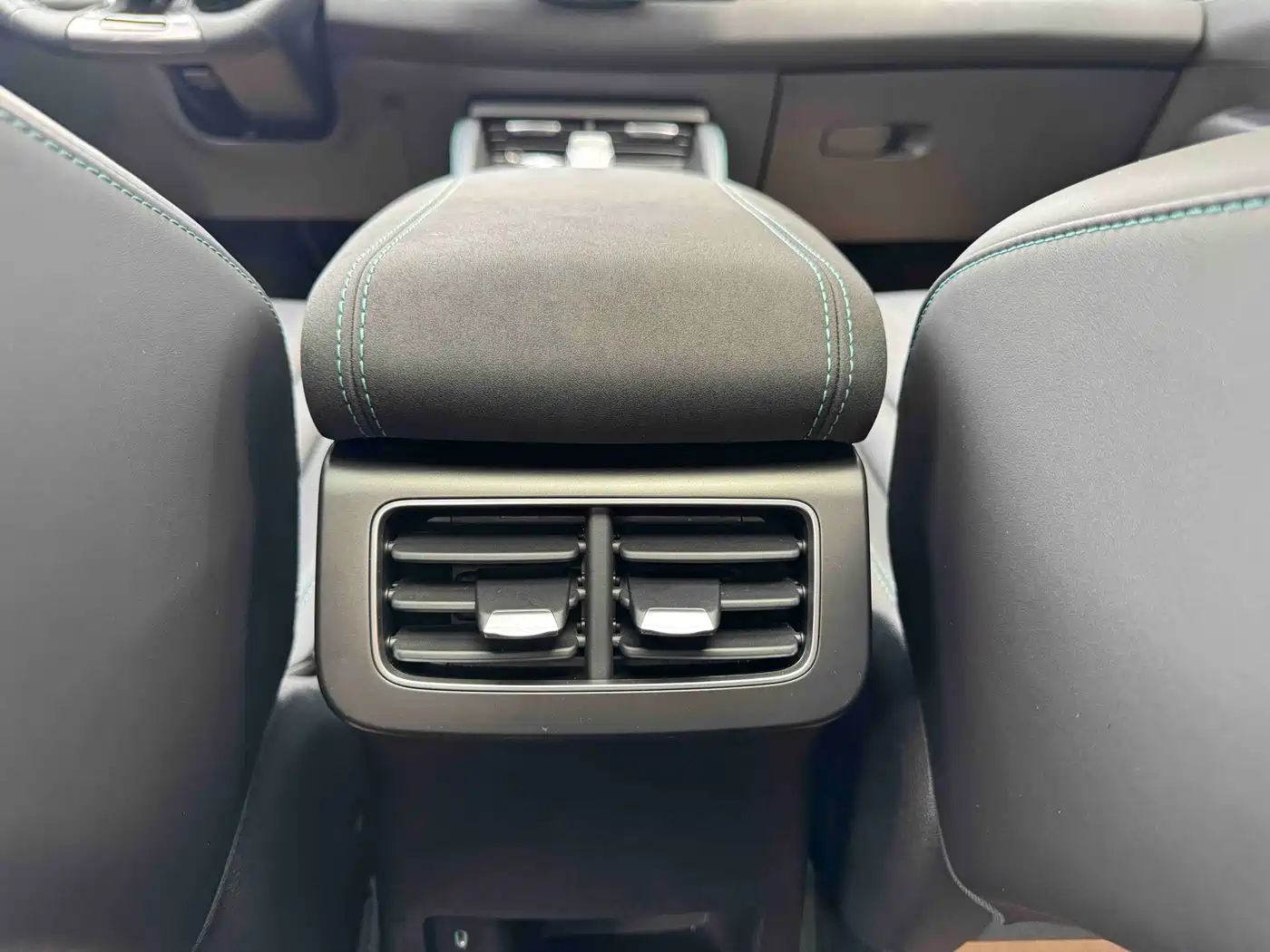 BYD Seal 06 New Energy 2025 DM-i Smart Drive Edition 120KM Luxury фото 8