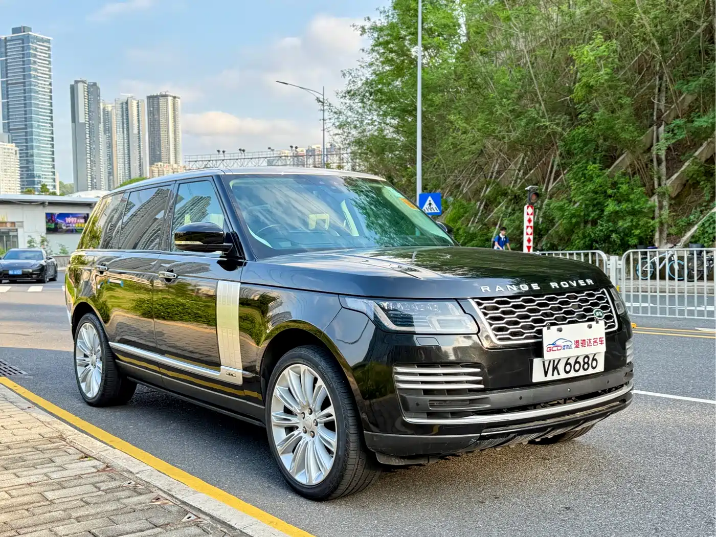 Land Rover Range Rover 2019 5.0 SC V8 Prestige Genesis Extended Edition фото 3