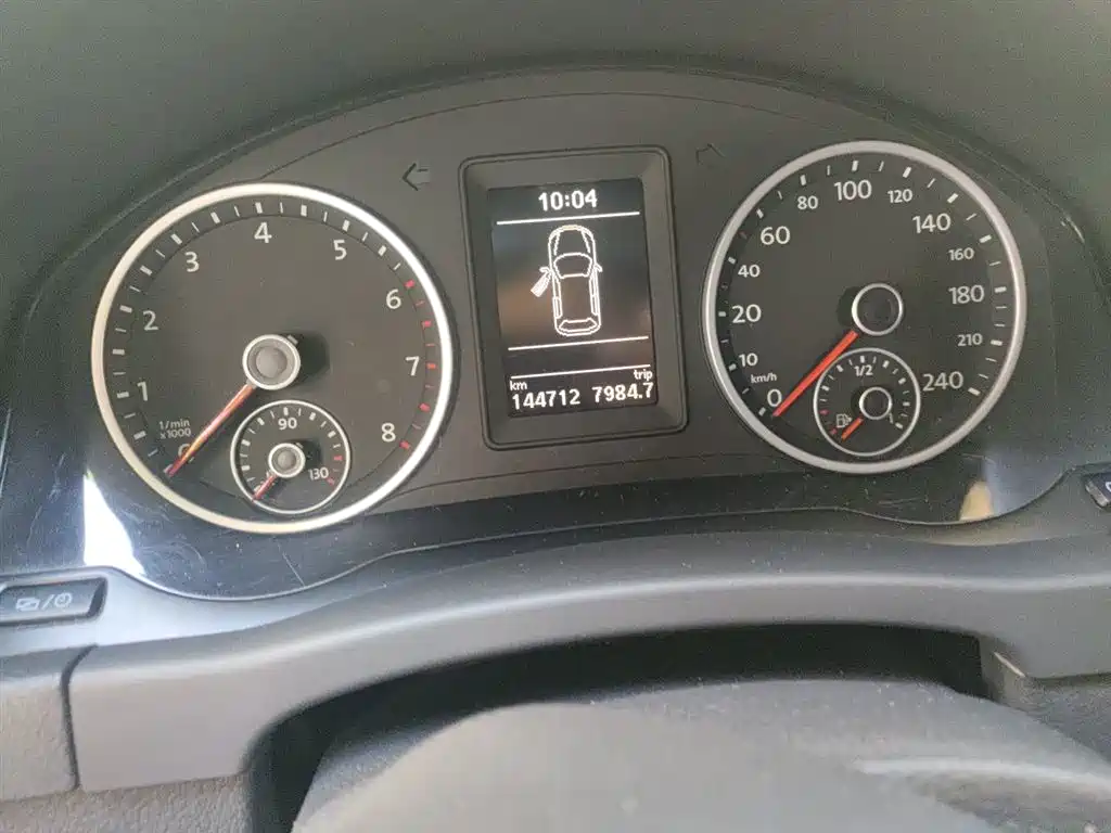 Volkswagen Tiguan 2016 Model 300TSI Automatic 2WD Comfort Edition фото 5