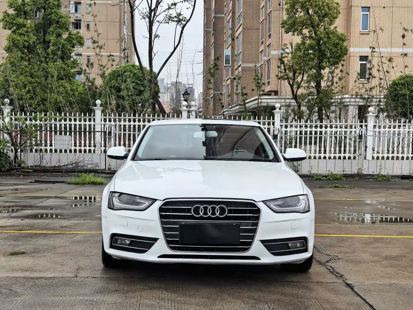 Audi A4L 2015 35 TFSI Auto Standard фото 2