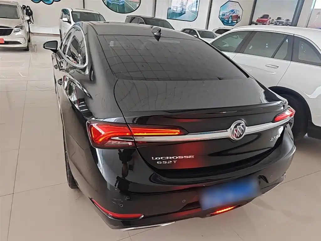 Buick LaCrosse 2022 652T Luxury фото 6