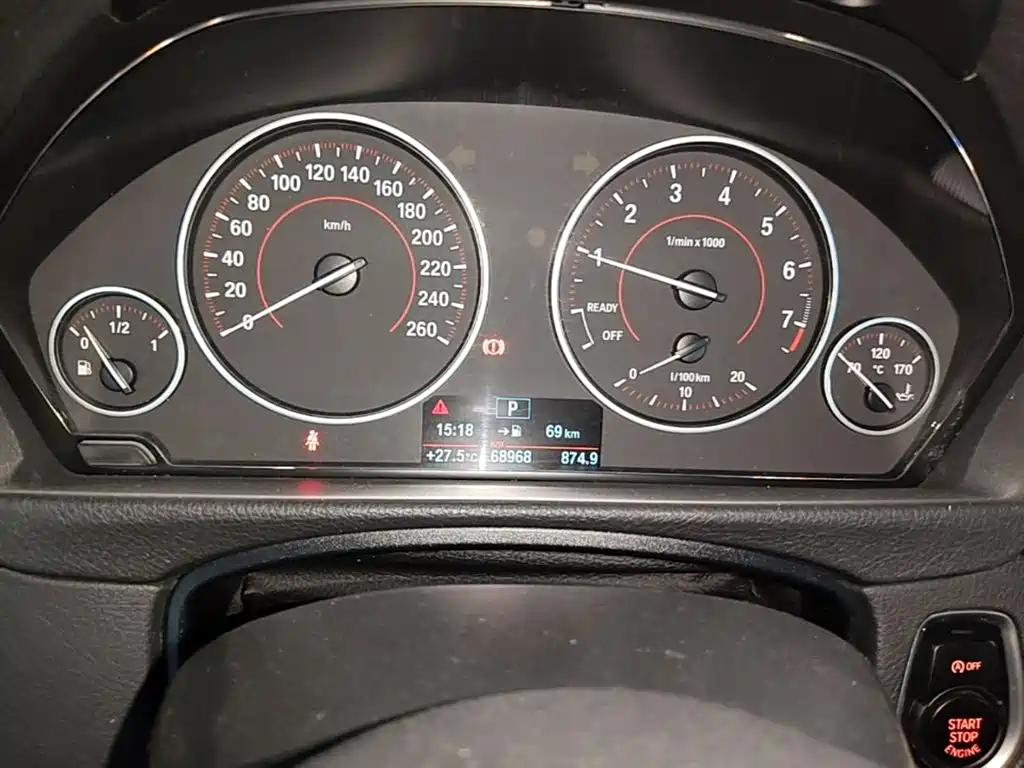 BMW 3 Series 2017 320i M Sport фото 12