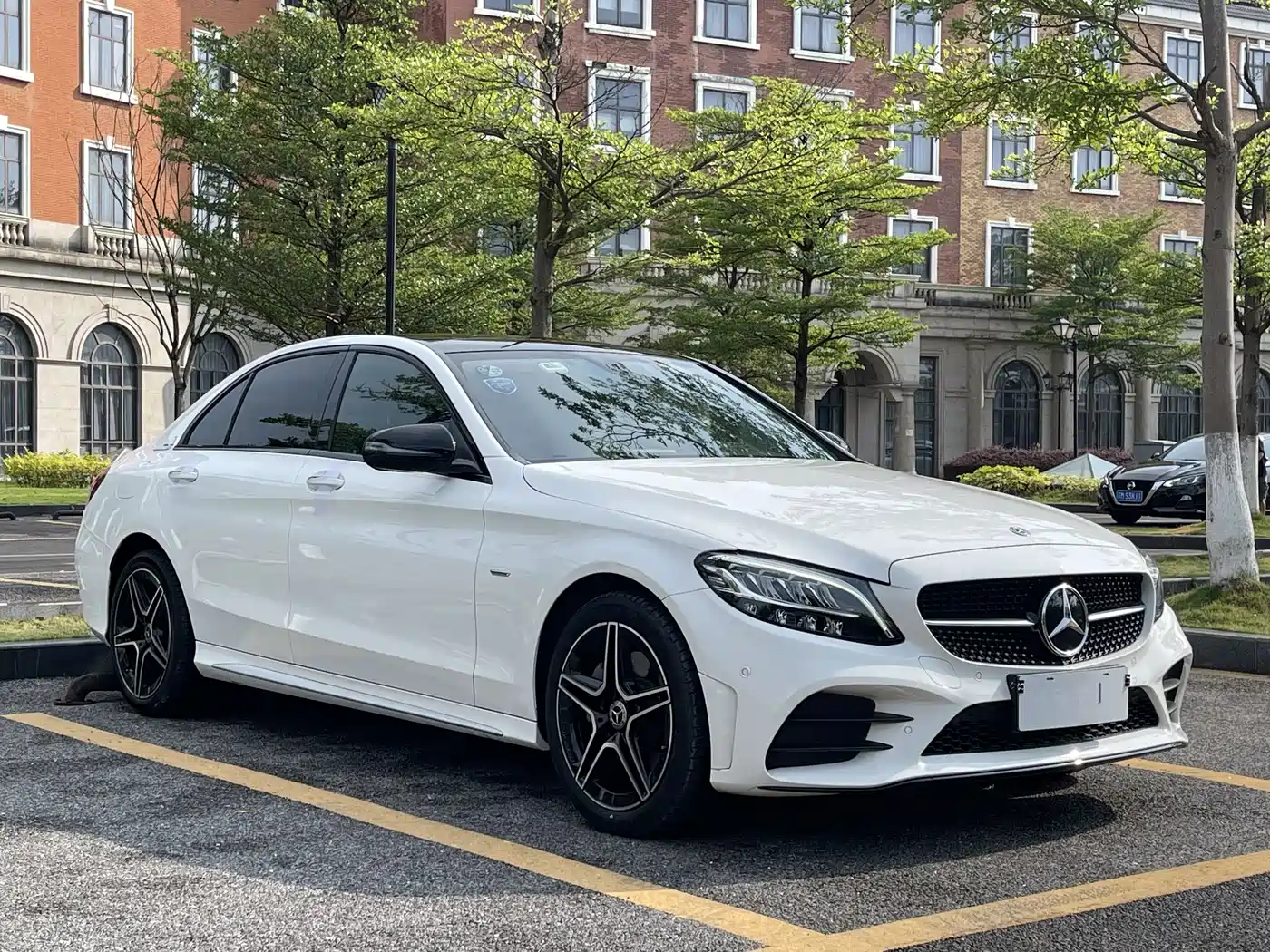 Mercedes-Benz C-Class 2021 C 260 L Sport Starry Exclusive Edition фото 3