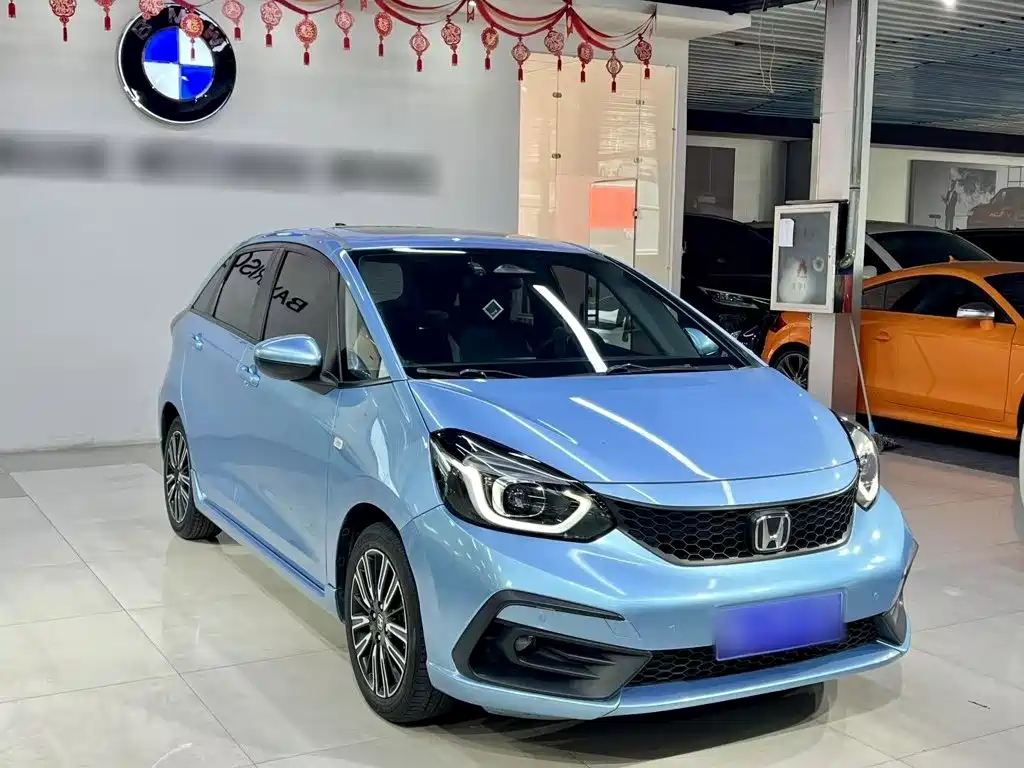 Фото 10 - Honda Fit